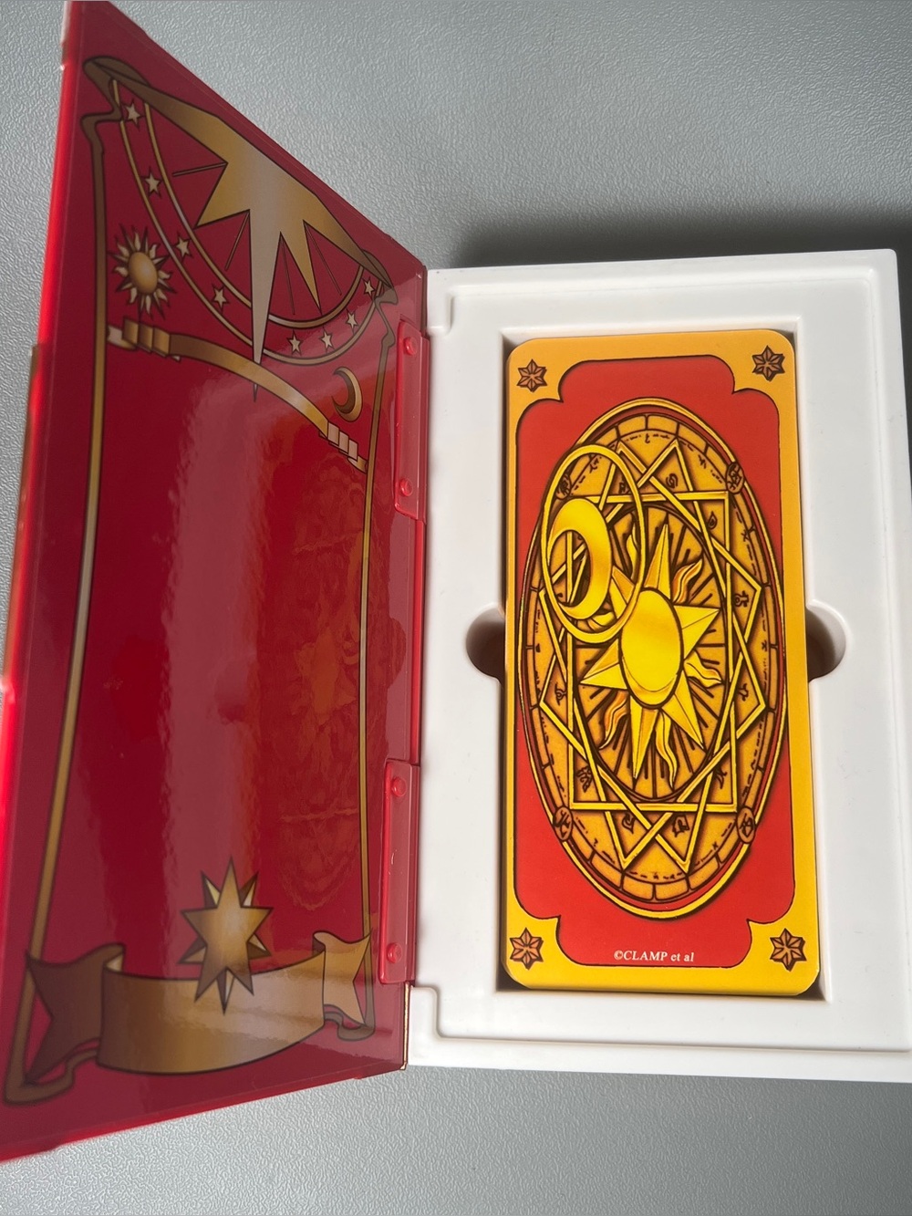 Cardcaptor Sakura Clow Card Book - Picture 2 of 3